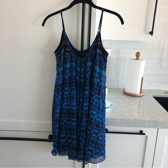 NWT Express Blue Pattern Tank Mini Dress Small - Picture 4 of 5